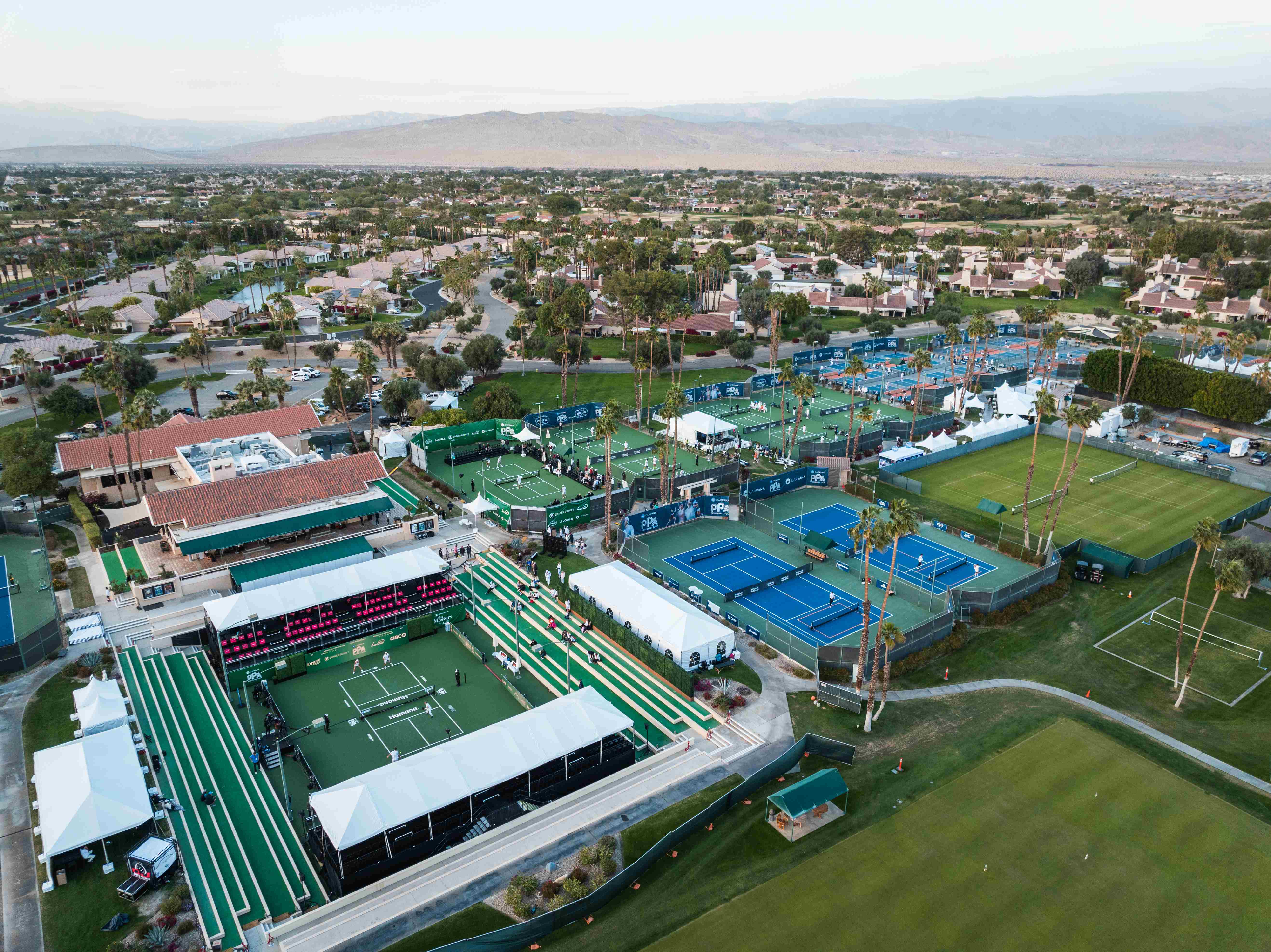 Carvana PPA Palm Springs Tickets at Mission Hills Country Club in