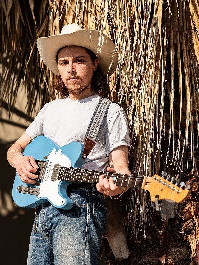 Daniel Donato's Cosmic Country